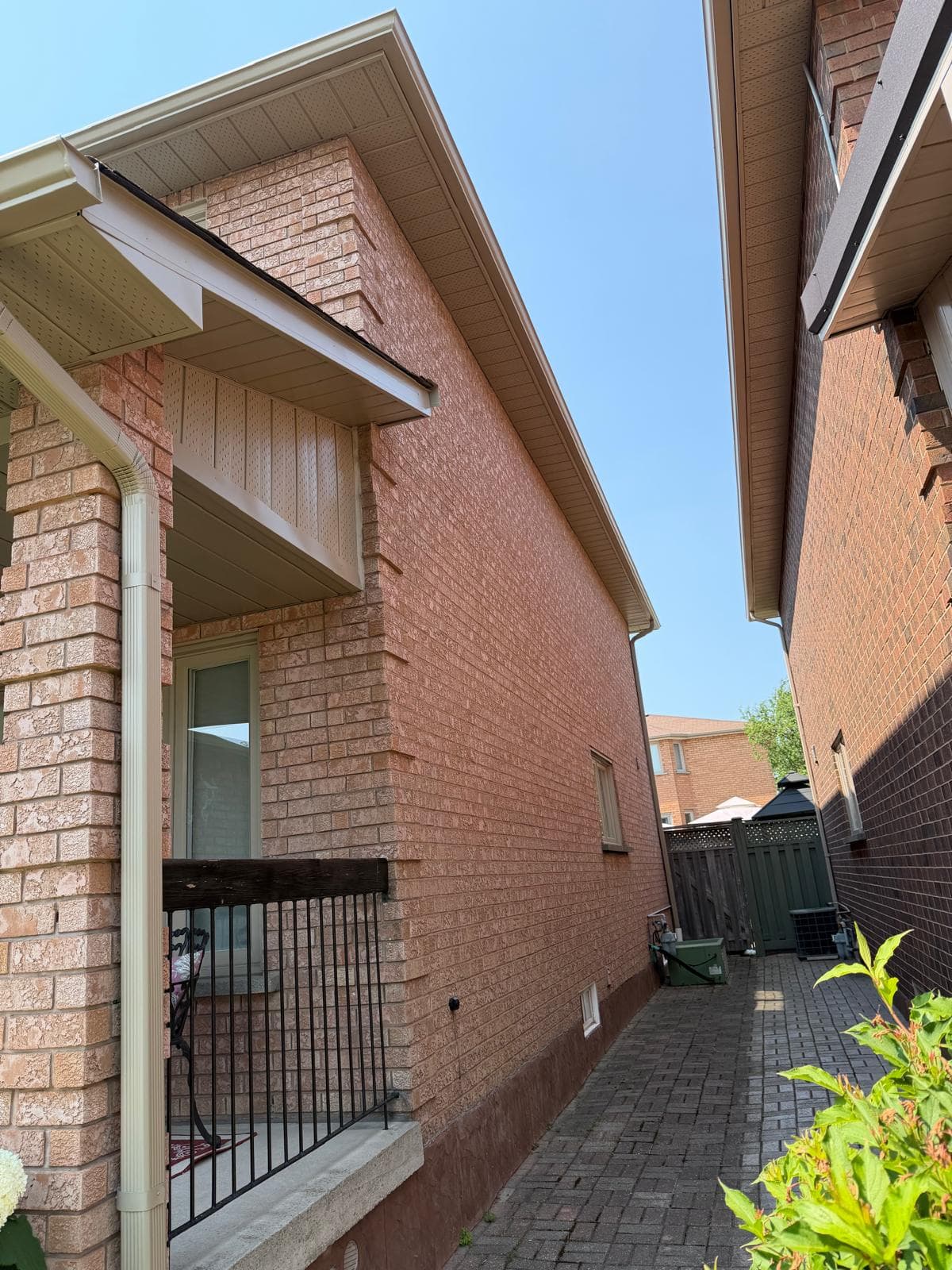 Painting Project in Vaughan - finished 5